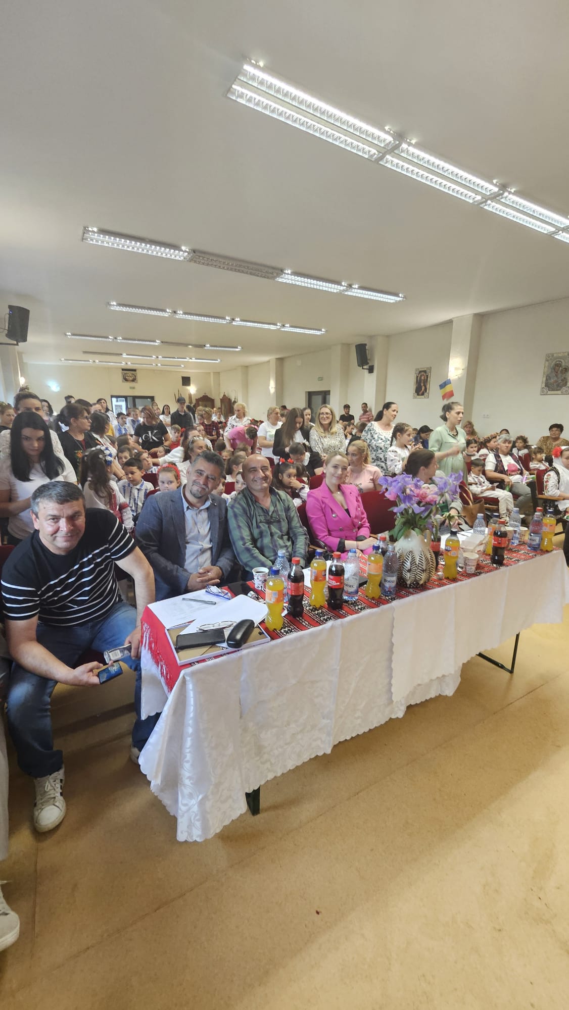 COMORILE DIN CUFĂRUL BUNICII